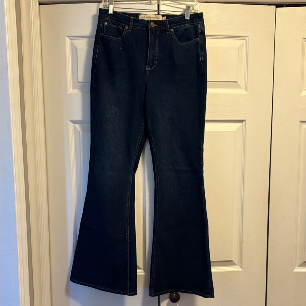 Soft Surroundings Navy flare Leg Jeans EUC size 10